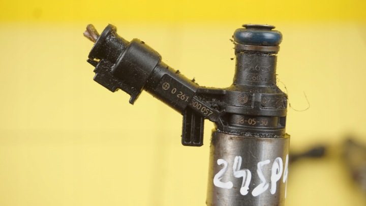 AUDI A4 B8 EXEO A5 1.8 TFSI 10 г. 160 л.с. CDH форсунка 06H906036F, фото 4