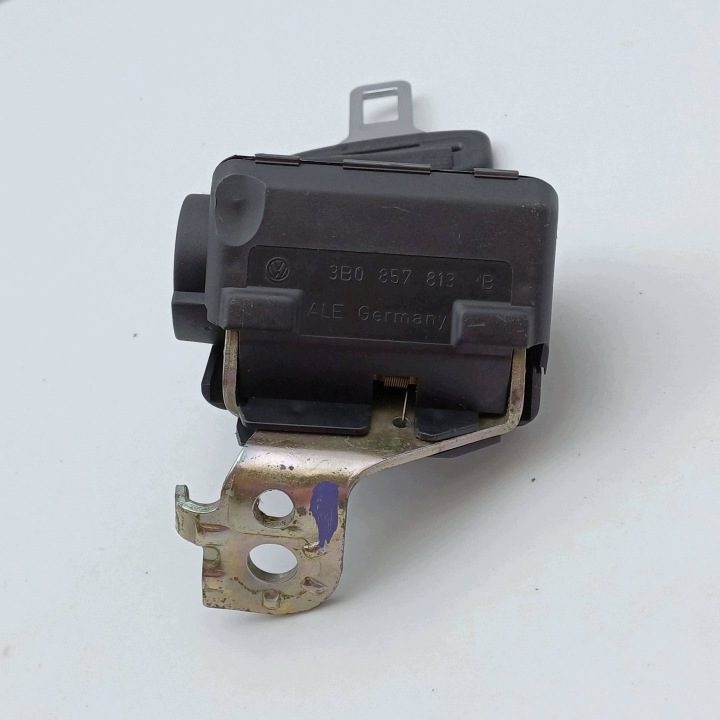 Ремень безопасности средний задний VW Passat B5 3B0857813B NR1193, фото 6