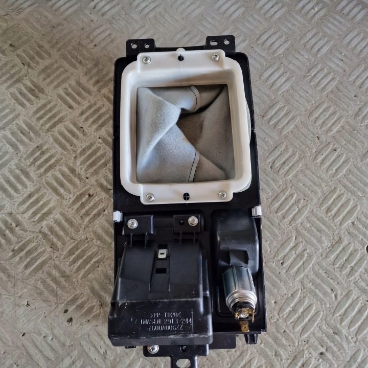 Центральный тоннель Mitsubishi OE 7600A006ZZ, фото 6