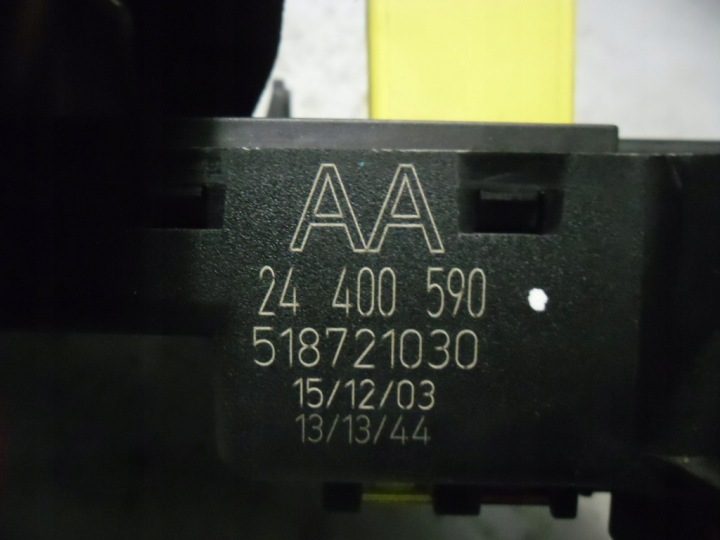 Блок предохранителей блок комфорта Opel Vectra C 13165970, фото 4