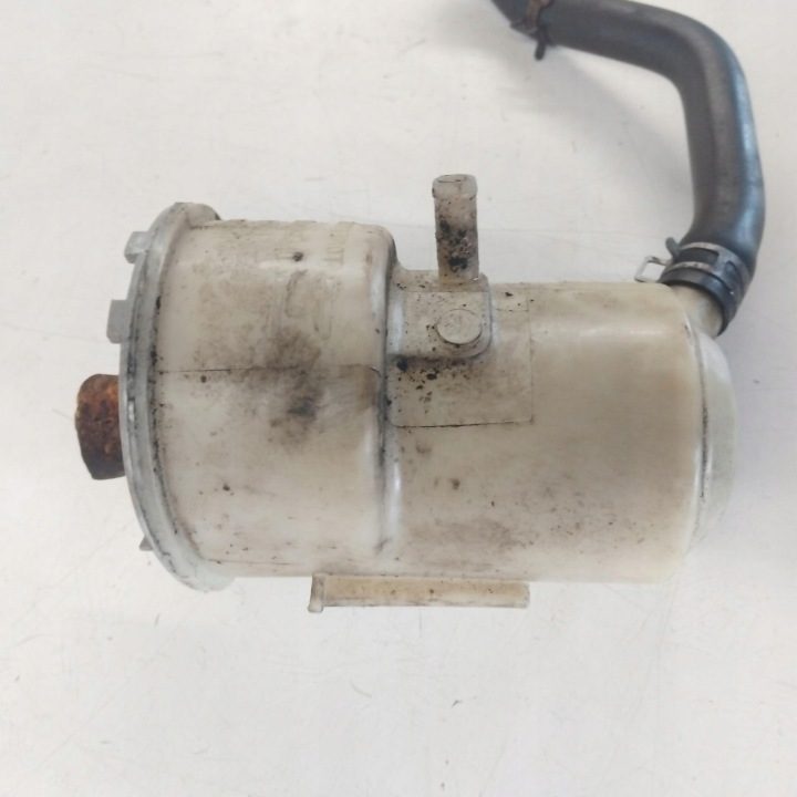 Honda Accord V 4D 93-98 1.8 F18A3 бачок жидкости гидроусилителя, фото 3