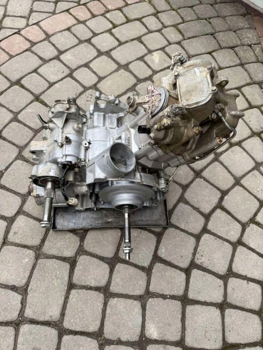 Двигатель вал ГБЦ коробка цилиндр Yamaha YFM 700 Grizzly 2007 год, фото 2