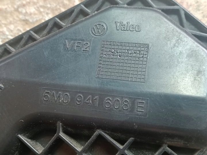 ЗАГЛУШКА КРЫШКА ФАРЫ VW GOLF 5 В PLUS 5M0941608E K113/DF664, фото 2