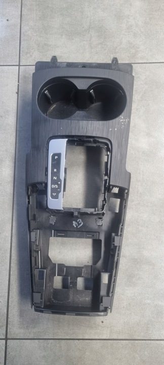 AUDI A3 8V ЦЕНТРАЛЬНЫЙ ТОННЕЛЬ ДЕКОР 8V1864261G 6PS, фото 1