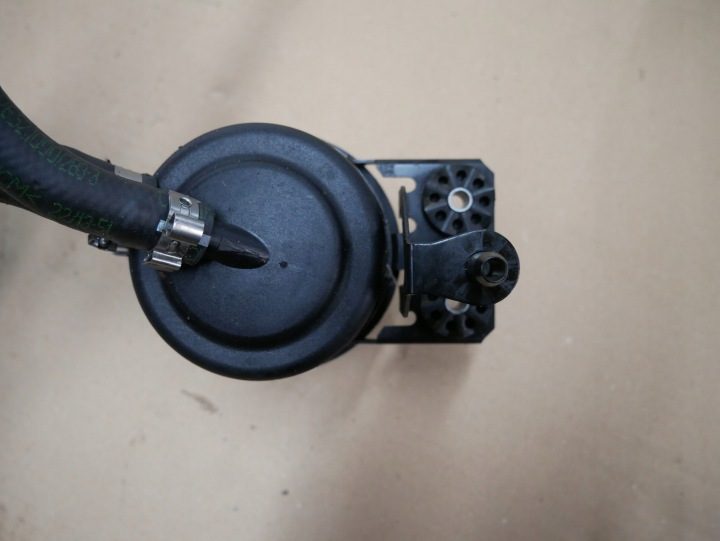 BMW E84 E82 E88 E90 E91 E92 E93 бак жидкости гидроусилителя 6851218 6796332, фото 3