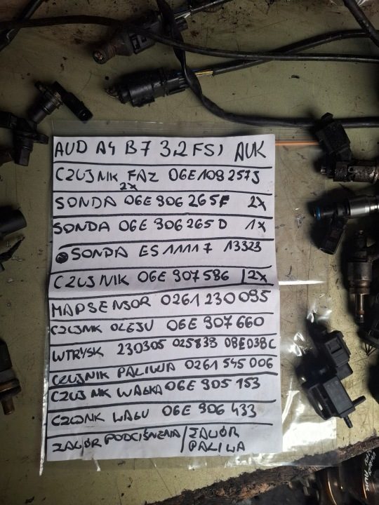 AUDI A4 B7 3,2 FSI AUK датчик давления топлива 0261545006, фото 2