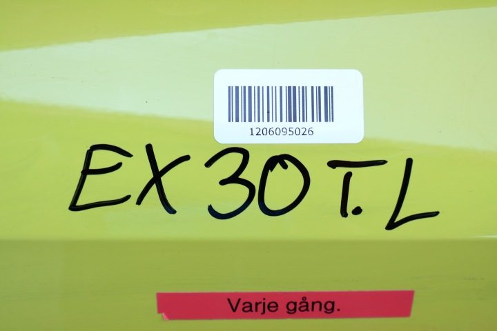 VOLVO EX30 ЧЕТВЕРТЬ КРЫЛО ЛЕВОЕ ЗАДНЕЕ, фото 5