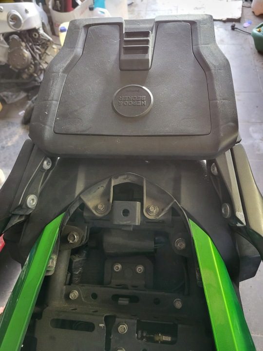 KAWASAKI VERSYS 650 14-21 КАРКАС основание КОФРА ЦЕНТРАЛЬНОГО HEPCO BECKER, фото 4