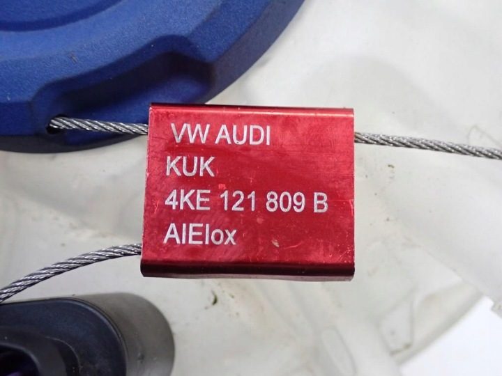 Расширительный бачок воды 4KE121405A Audi E-Tron 55 4KE EAS EAW 22 г., фото 8