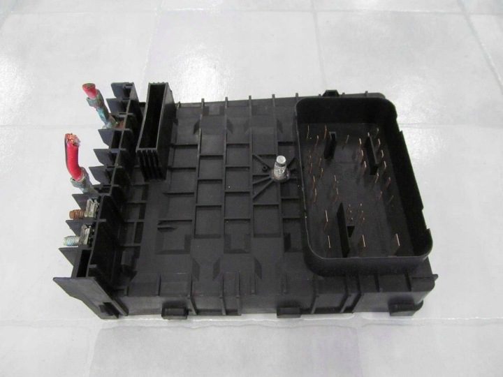 Блок предохранителей 1K0937125A VW Audi Skoda Seat, фото 3
