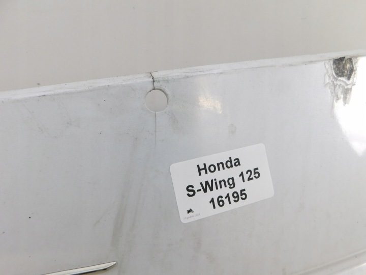 Honda S-Wing 125 хвост левый + фонарь задний M1, фото 2