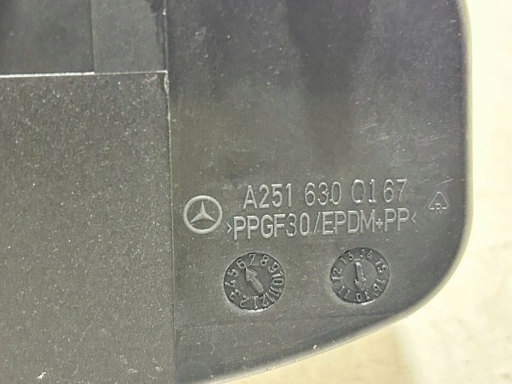 Лючок горловины бензобака Mercedes W251 775 c775 2516300167, фото 6