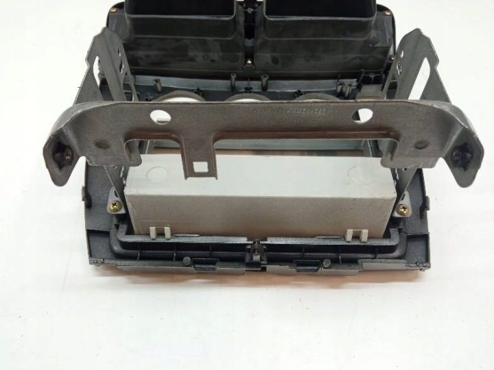 РЕШЕТКИ ОБДУВА РАМКА МАГНИТОЛЫ ПАНЕЛИ ОБДУВА 77251S6DG010M1 Honda Civic VII, фото 4