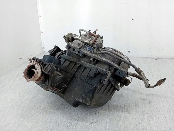 Топливная рампа Audi 90 B3 034133353N 048133837 0438121073 2.0, фото 3