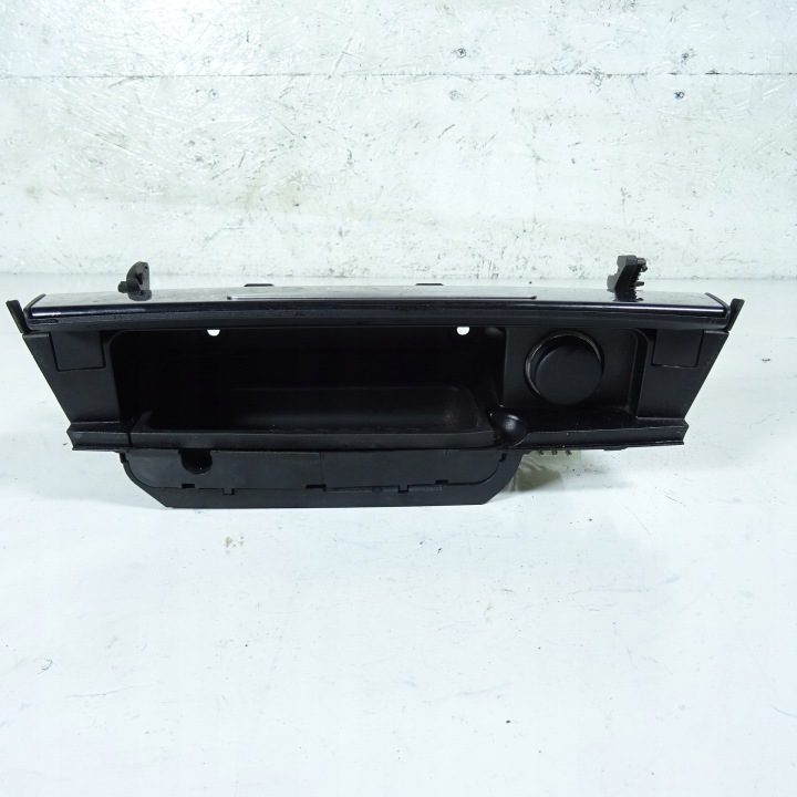 Пепельница BMW 5 TOURING (E61) 9182502 2.0L дизель 130 кВт 2008, фото 2