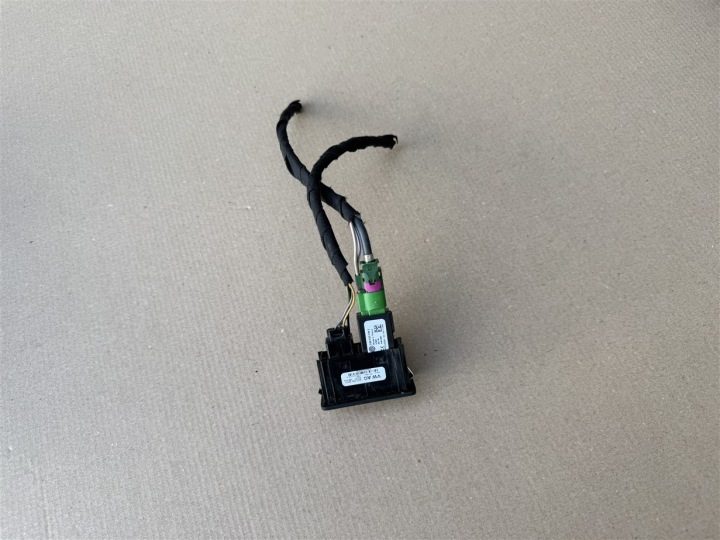 ПОРТ USB AUX ГНЕЗДО 5G0035222E 5Q0035726E VW CRAFTER 2 II MAN TGE 17-23, фото 2