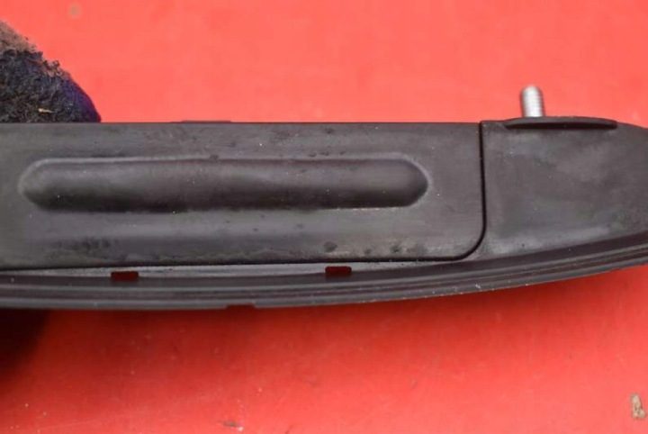 РУЧКА КНОПКА КРЫШКИ ЗАДНЯЯ 13188017 OPEL CORSA D 5D 10-20, фото 8