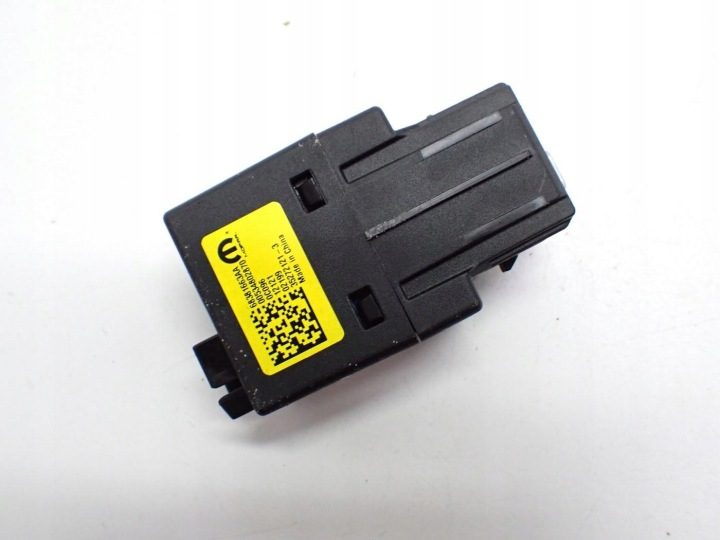 Гнездо порт USB европа 68381663AA 00534802870 Jeep Compass II 22 г., фото 2