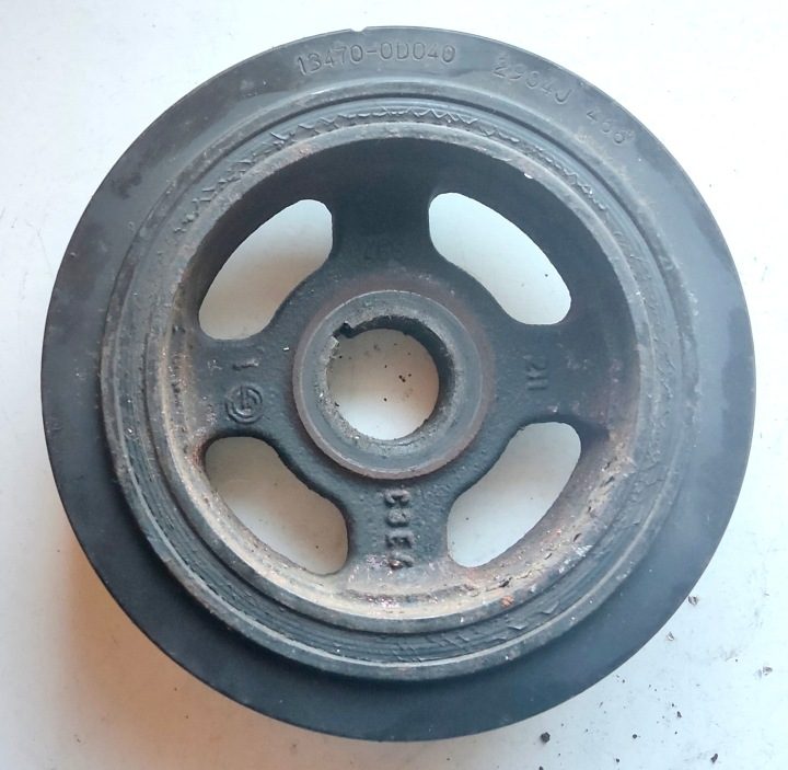 Шкив коленвала TOYOTA Avensis T25 1.6 , 1.8 VVT-I 13470-0D040, фото 1