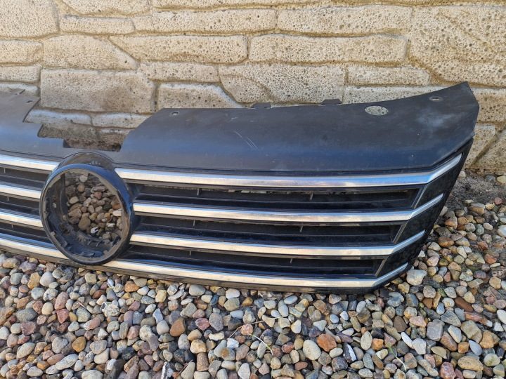 Решетка радиатора VW PASSAT B7 3AA853651, фото 3