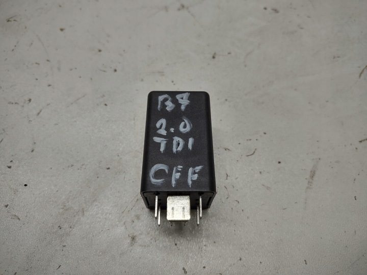 РЕЛЕ СВЕЧЕЙ НАКАЛИВАНИЯ 038907281B A4 B7 A6 C6 PASSAT B6 B7 CC ОРИГИНАЛ, фото 2