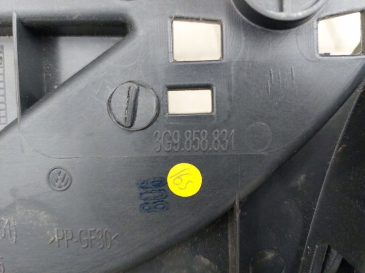 VW PASSAT B8 МОЛДИНГ КРОНШТЕЙН БАГАЖНИКА ЛЕВЫЙ 3G9858831, фото 4