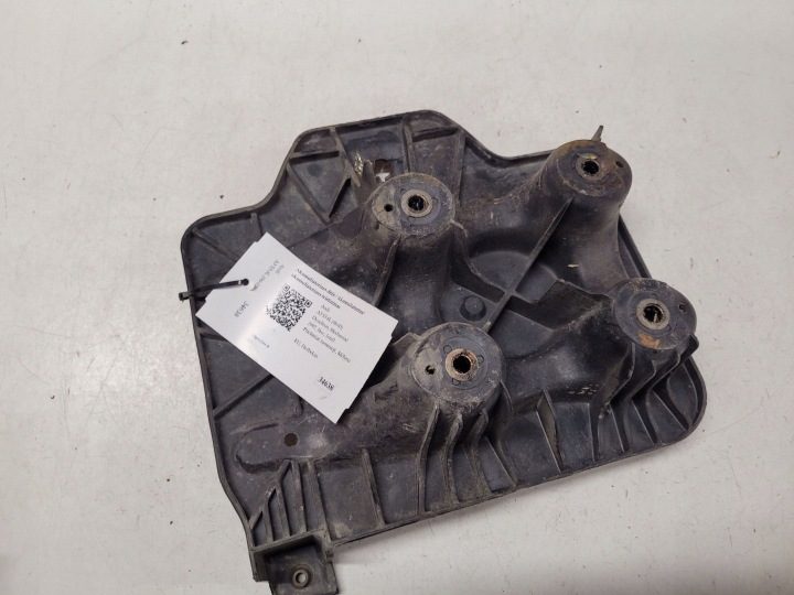 Площадка аккумулятора AUDI A3 (8L1) 1J0804373A 1.9L дизель 66 кВт 1997, фото 2