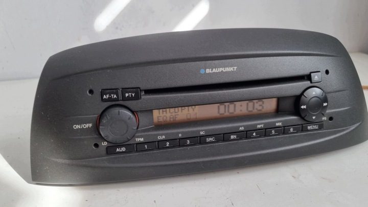 Автомагнитола Fiat Punto 2 ii рестайлинг CD, без блокировки can Check, фото 2