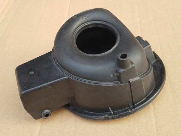 ЛЮЧОК ВКЛАДЫШ ГОРЛОВИНЫ БЕНЗОБАКА / SEAT LEON II 2 - 2005-2012 / LZ7X - ОТЛИЧНОЕ СОСТОЯНИЕ, фото 10