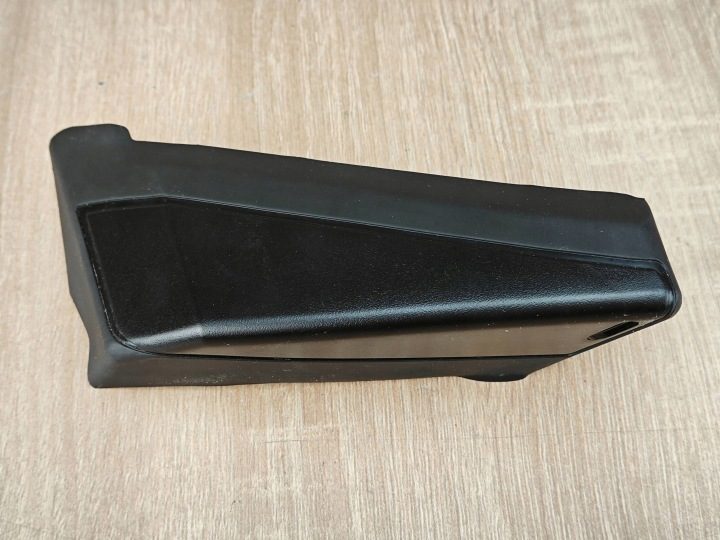 Оригинальная защита желоб фонаря правый задний BMW 8 G16 G15 G14 7451770 30 л.с., фото 2