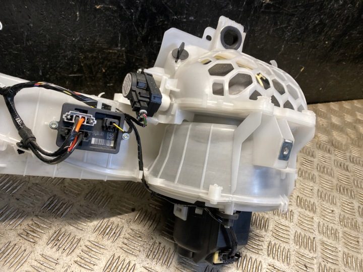 Корпус вентилятора Opel Vivaro C 2021 9836407680, фото 6