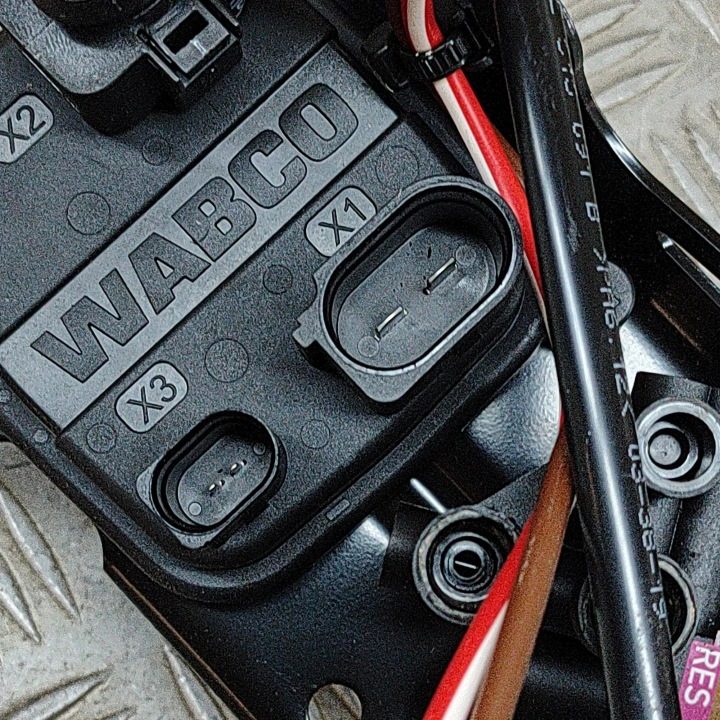 КОМПРЕССОР ПНЕВМОПОДВЕСКИ AUDI E-TRON (GEN) 443020305 25314172 300 кВт 2020, фото 5