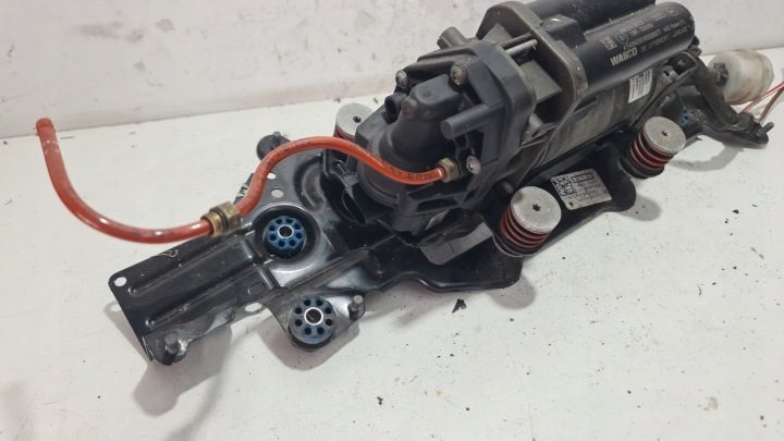 Audi OE 80a616006d, фото 3