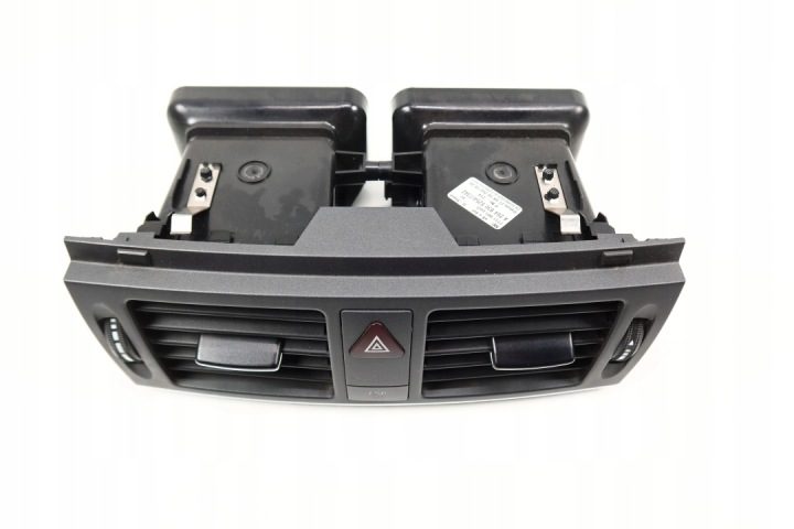 Mercedes w204 c-класс дефлектор обдува заборник средний 2048305254, фото 5