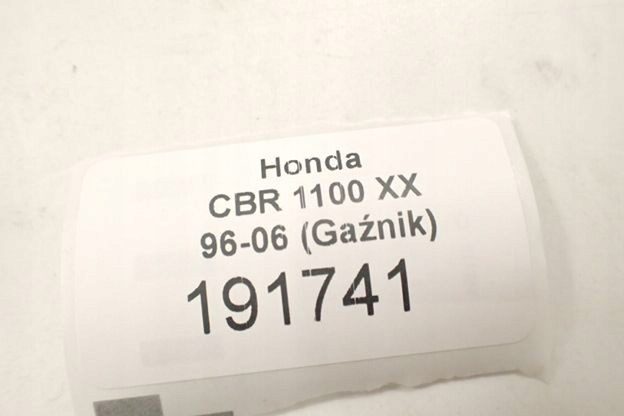 Honda CBR 1100 XX (96-06) Крыло переднее Карбон, фото 8