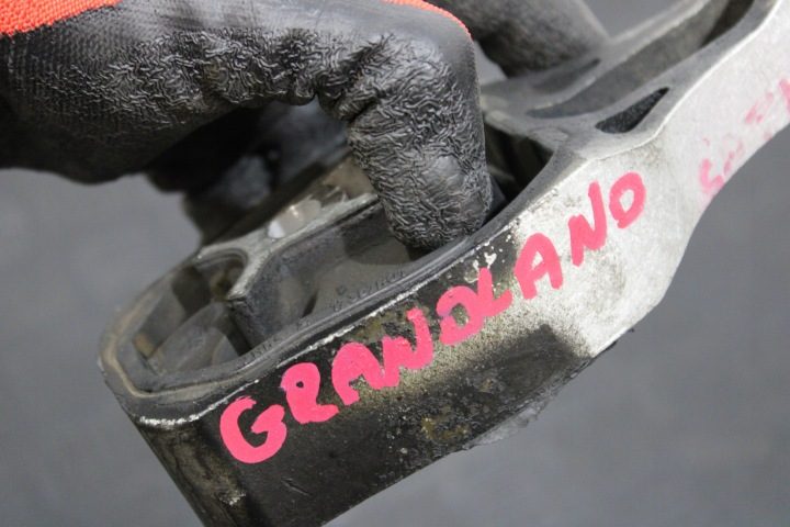 ПОДУШКА ДВИГАТЕЛЯ 9811786680 OPEL GRANDLAND X, фото 3