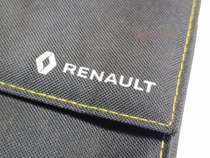 Renault Captur I РЕСТАЙЛИНГ 13-19 Чехол инструкция по эксплуатации, фото 2