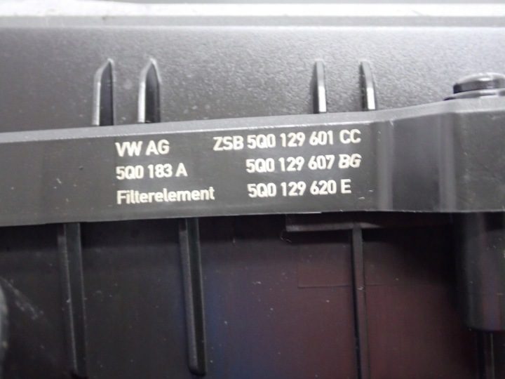 КОРПУС ВОЗДУШНОГО ФИЛЬТРА ОРИГ. 5Q0129601CC 5Q0129618K VW GOLF VIII 8 5H 25 г., фото 4