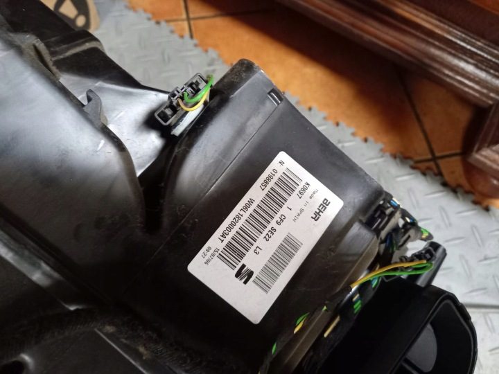 ОТОПИТЕЛЬ В СБОРЕ ЕВРОПА SEAT IBIZA IV 6J 1.4 6P1820001Q, фото 4