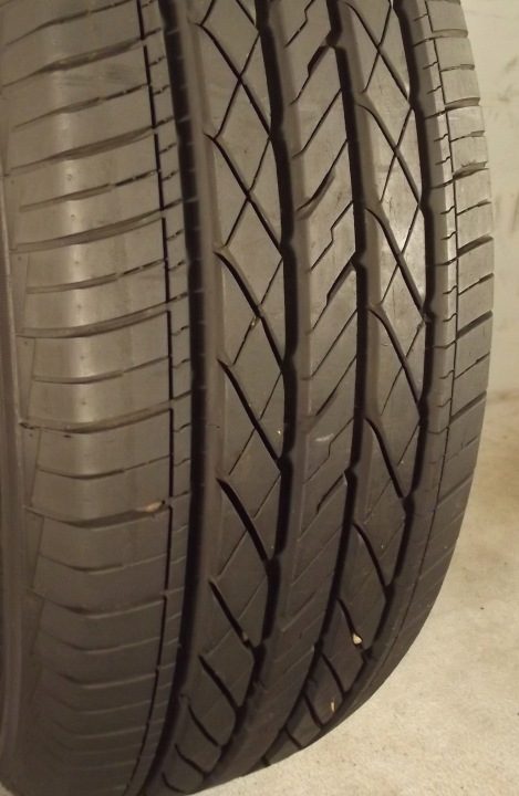 Шина летняя Tracmax X-Privilo H/T 235/70R16 106 H защита диска, фото 4