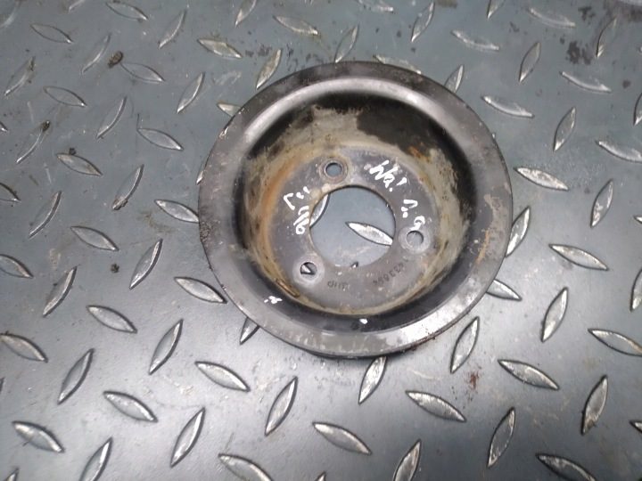 Шкив компрессора кондиционера 1 433 684 BMW E46 316i 318i M43, фото 1