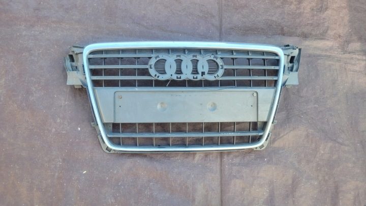 Audi A4 B8 рестайлинг решетка радиатора передняя 8K0853651 // 5, фото 1