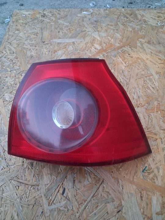 ФОНАРЬ ПРАВЫЙ ЗАДНИЙ VOLKSWAGEN VW GOLF V 5 ХЭТЧБЕК 1K6945096Q, фото 1