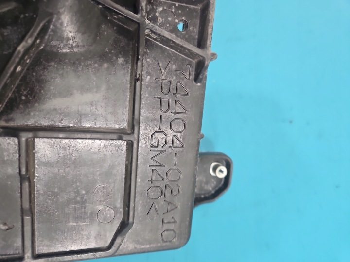 Кожух аккумулятора основание Toyota Corolla E21 19- 1,5 12V 74404-02A10, фото 2