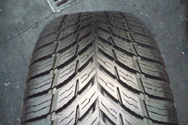 Шина всесезонная Nokian Tyres Seasonproof ВНЕДОРОЖНИК 215/55R18 99 В сцепление на снегу (3PMSF), усилитель (XL), фото 1