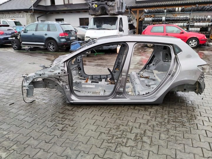 CLIO IV 4 КУЗОВ КАРКАС ЧЕТВЕРТЬ КРЫША 5D, фото 1