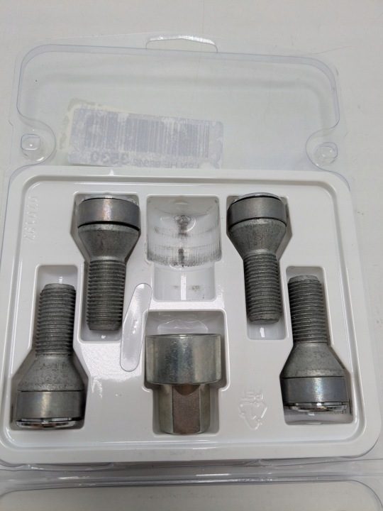 Болт McGard M14x1.50 конусный ключ 17 27 мм 4 шт., фото 4