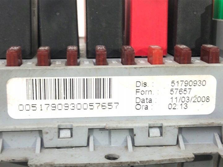 Блок предохранителей Fiat Bravo II 51790930 хэтчбек 1.4 120 л.с. модуль, фото 4