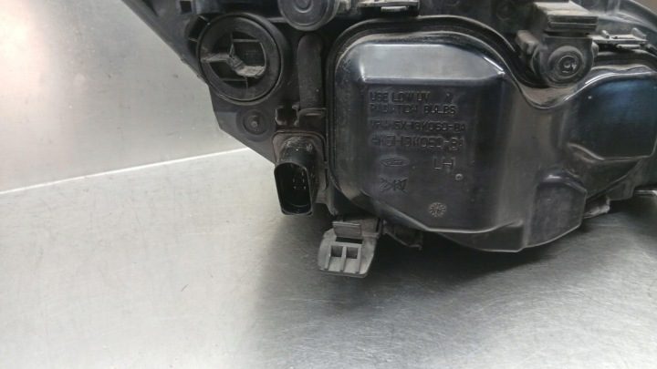 ФАРА ЛЕВАЯ ПЕРЕДНЯЯ FORD FOCUS MK2 2.0B 04-08R 4M5H13K060-BA, фото 9