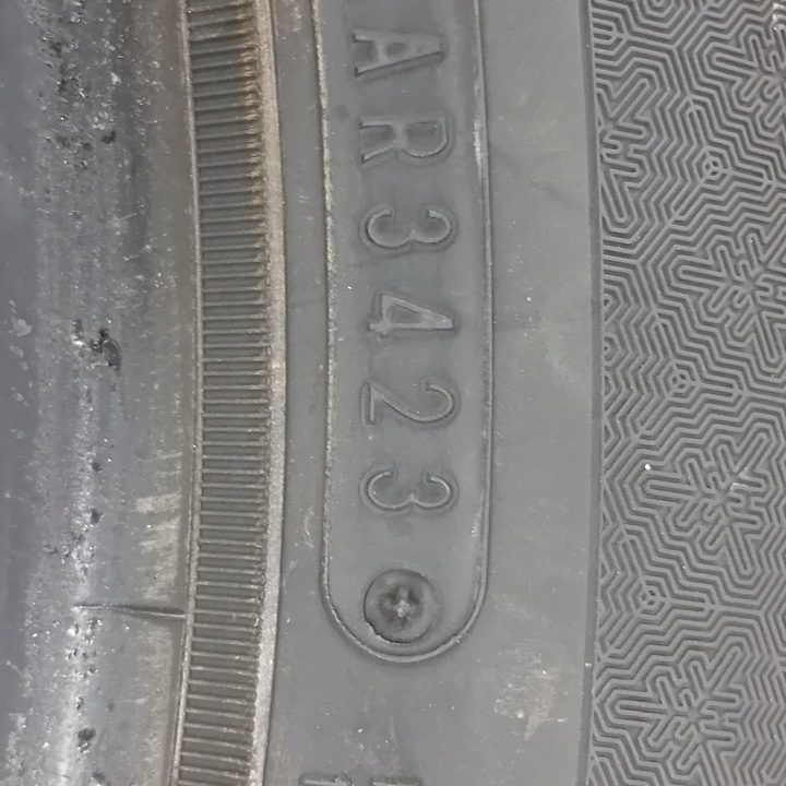 Шина зимняя Falken Eurowinter HS02 215/55R17 98 В сцепление на снегу (3PMSF), усилитель (XL), фото 4